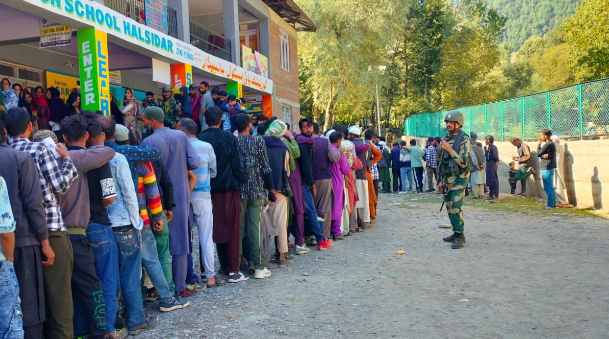 'J&K Assembly Polls 2024 : 58.19 Per Cent Voter Turnout Till 5:00 PM in First Phase in J&K'