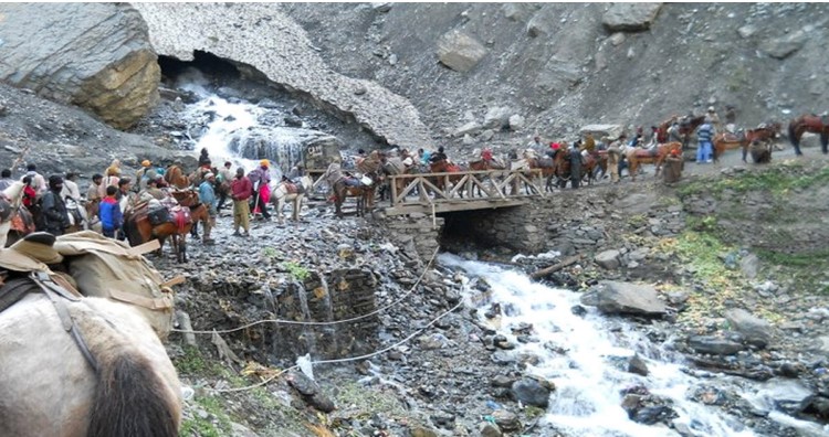 'Over 4.65 lakh pilgrims visit Amarnath cave shrine, surpass last year’s record'