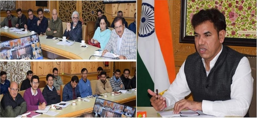 'Div Com Kashmir assesses flood situation; directs round the clock functioning of Control Rooms in all districts'