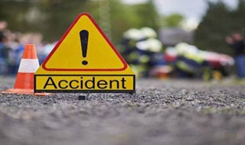'13 students injured as van falls into gorge in Poonch'