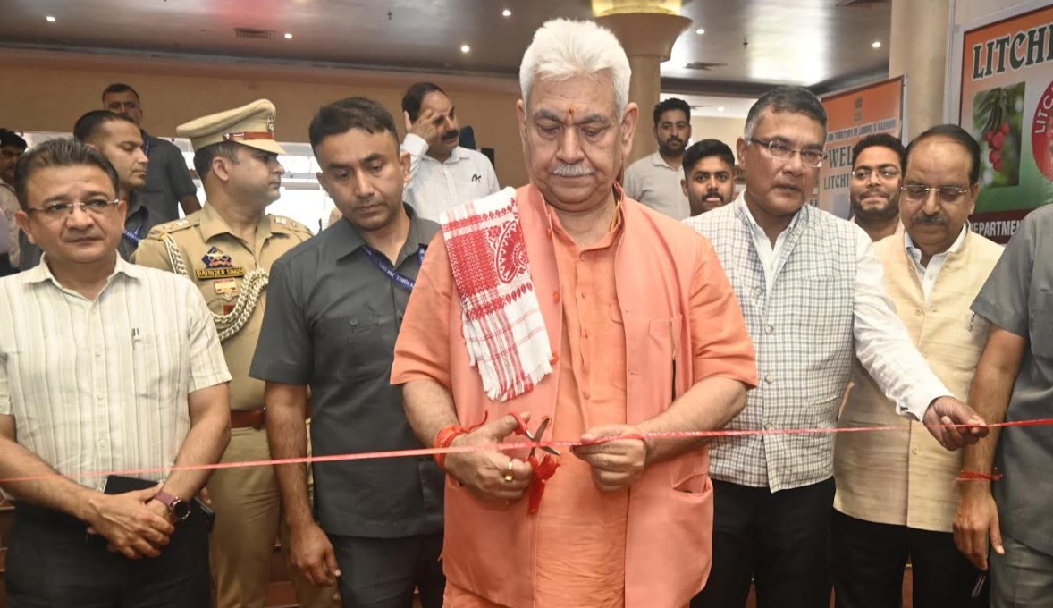 'Lt Governor inaugurates Litchi Festival and Agriculture exhibition at Jammu'