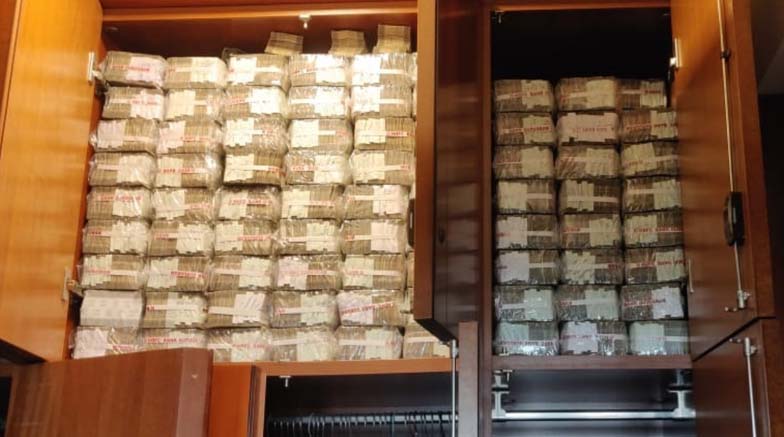 I-T dept busts Rs 500-cr racket of fake bills operating from several states