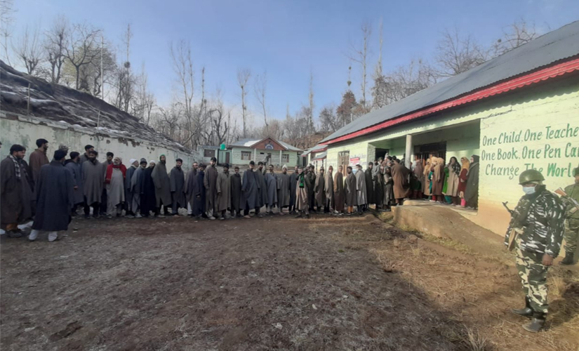 J-K DDC election 1st phase : 22.127% voter turnout recorded till 11 am