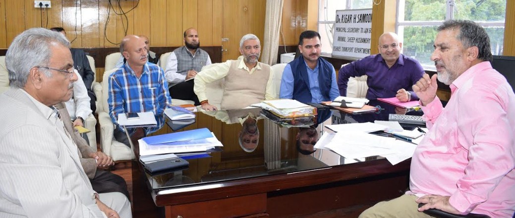 Govt mulls to fill over 500 vacancies in AH, fisheries & Transport Departments