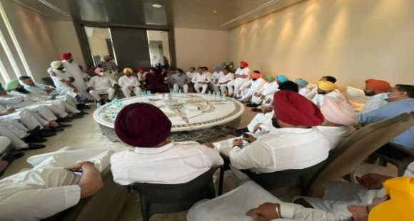 Navjot Sidhu's big show of strength: Over 60 Congress MLAs gather at his Amritsar home