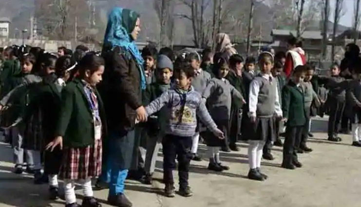 J&K Govt Issues COVID-19 Guidelines; Schools & Colleges To Remain Shut Till Jan 31