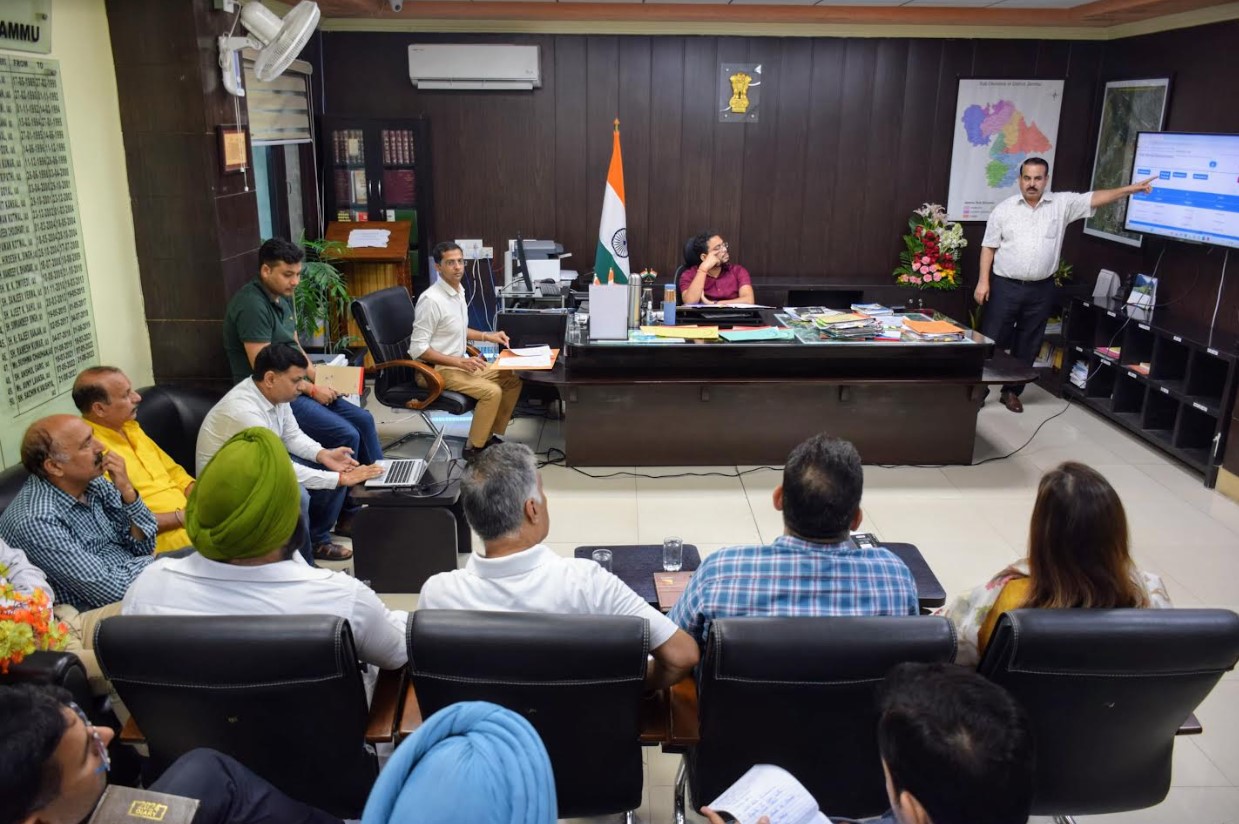 First Randomization of EVMs, VVPATs conducted in Jammu