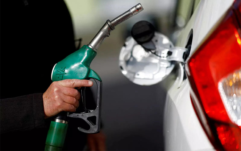 India cuts windfall tax on crude oil, hikes for aviation fuel, diesel