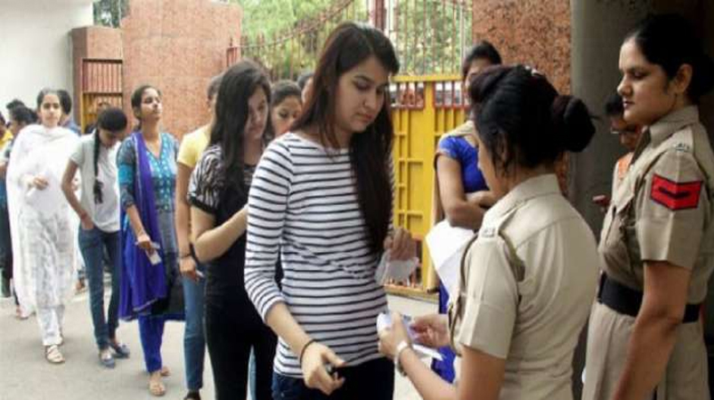 No plan to cancel NEET 2021, will discuss conducting NEET exam online: Ramesh Pokhriyal