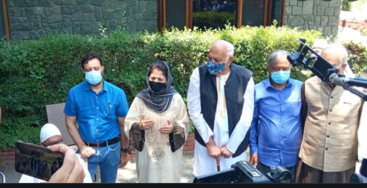 Gupkar Alliance leaders hold talks on 2nd anniversary of Article 370 abrogation