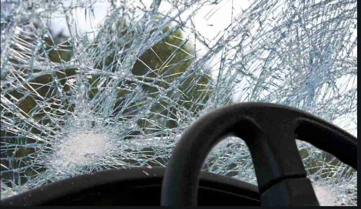 Two dead, one injured in Ramban road mishap