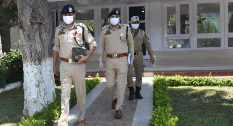 ADGP Jammu reviews measure in place of tackling Covid-19; assess overall situation of security, crime in Poonch district