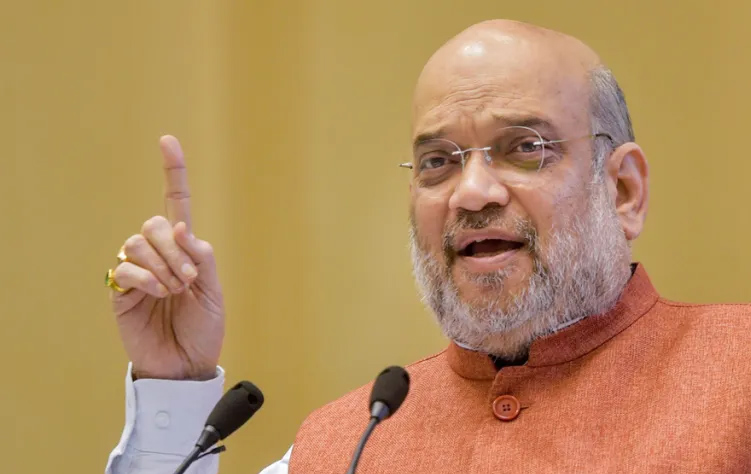Official language Hindi unites nation in thread of unity: Shah
