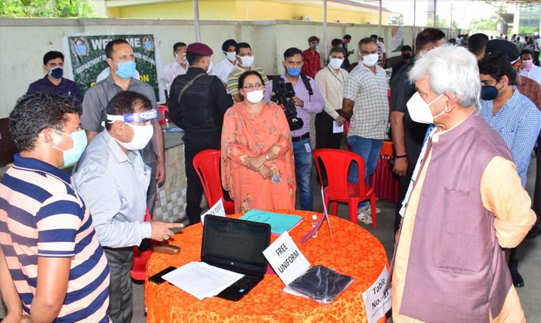 B2V3: Lt Governor reviews ongoing ‘Jan Abhiyan’ at Akhnoor