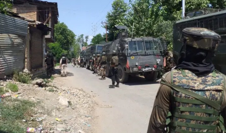 Two Al-Badr militant associates arrested in Awantipora: Police