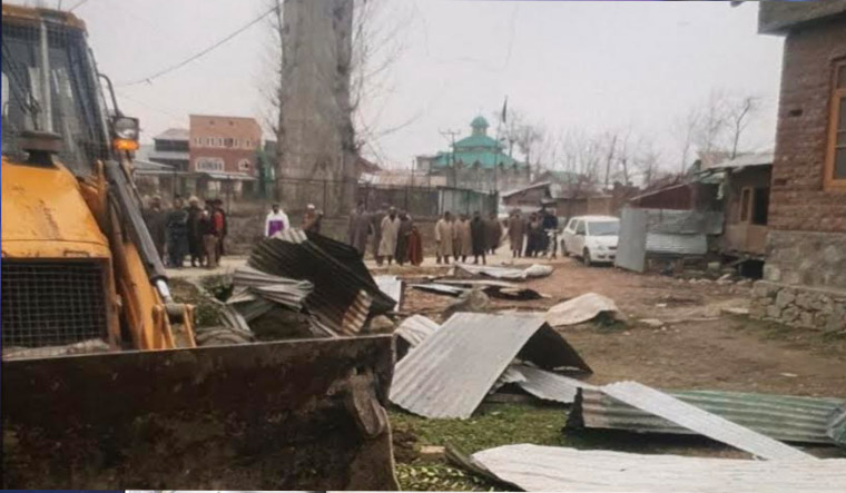 Srinagar administration intensifies anti-encroachment drive across the district