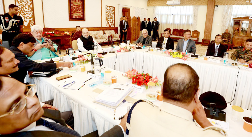 Amit Shah appreciated efforts of security agencies and adm of UT of J&K for keeping streets free from violence and significantly restoring Rule of Law