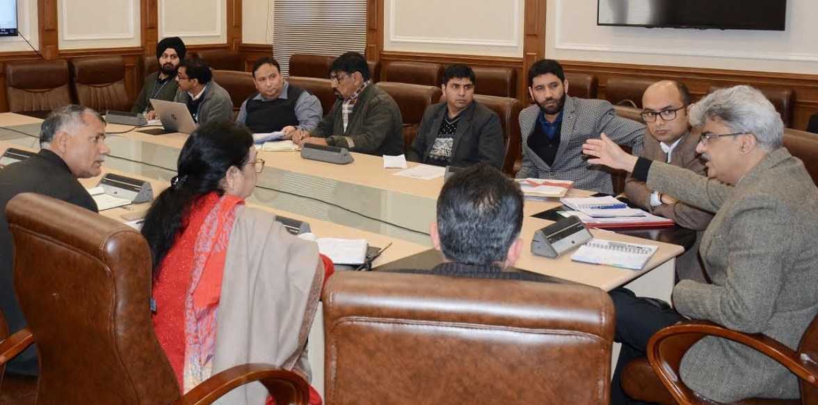 Dullo seeks proper maintenance of medical equipments in hospitals