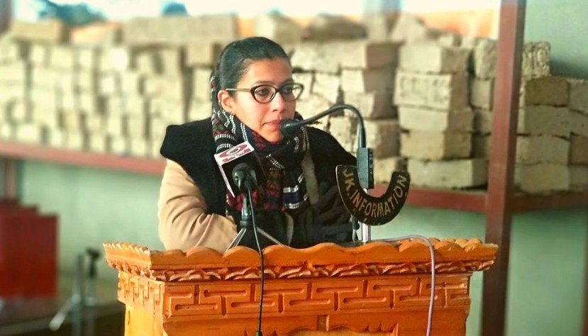Commissioner JMC appeals people to provide food, ration to labourers