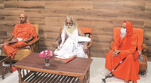 Ram Janmabhoomi head, who shared dais with PM Modi, tests positive for Covid-19