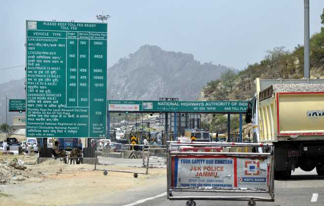 FASTag to ensure smooth traffic movement, remove bottlenecks on tolls; Know all details here