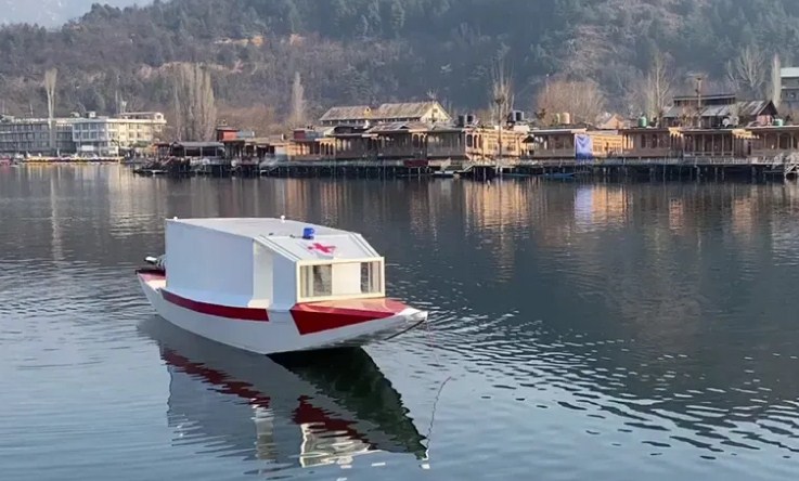 Dal dweller designs first 'water ambulance', wins hearts