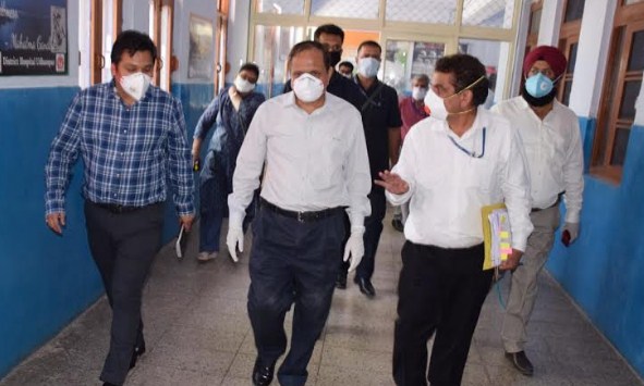Advisor Bhatnagar inspects health centers at Udhampur, Reasi districts