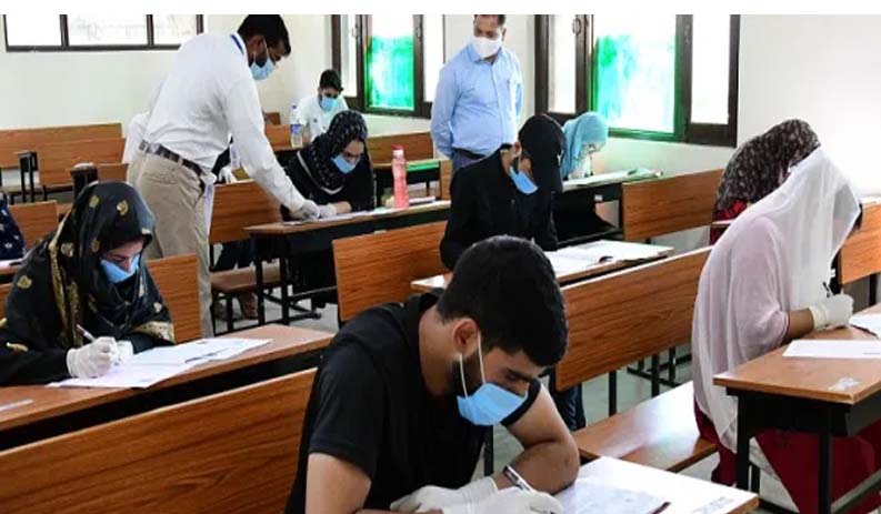 18,000 students appear in NEET exam in Srinagar