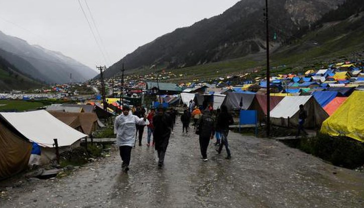 Amarnath Yatra suspended due to inclement weather, bad condition of J-K highway