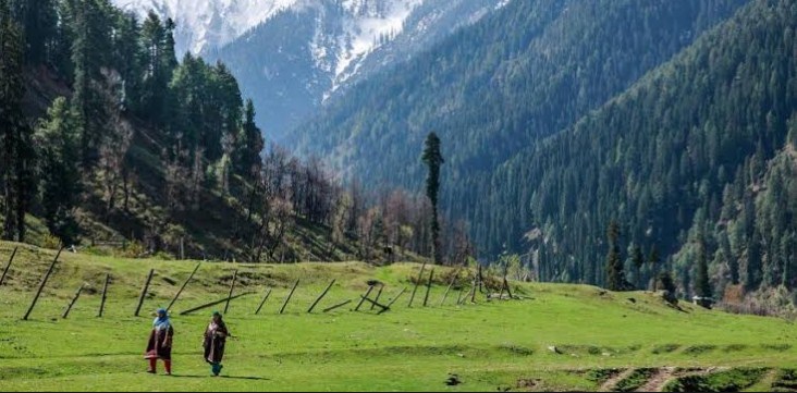 Minister pitches for better connectivity to Bhaderwah in J-K to promote tourism