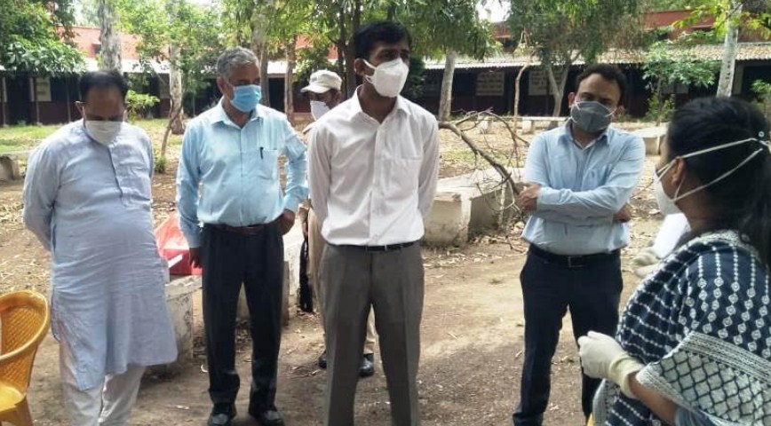 DC Jammu conducts extensive tour of R.S Pura, Arnia, Bishnah
