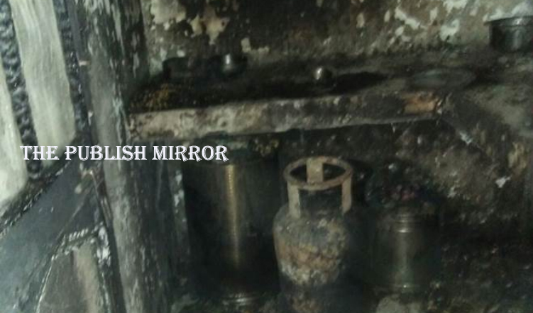 2 killed, 4 injured in IED blast in J&K's Ananthnag