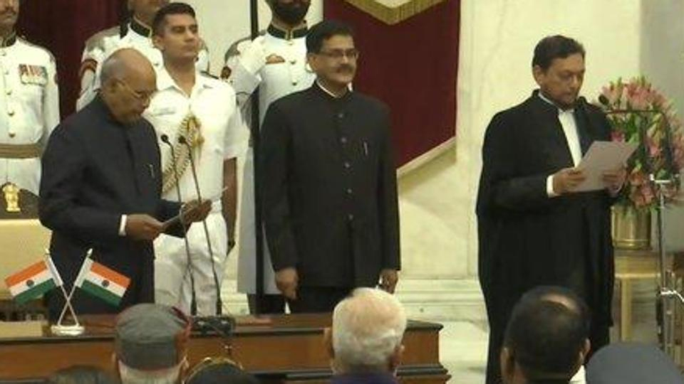 Sharad Arvind Bobde takes oath as 47th Chief Justice of India