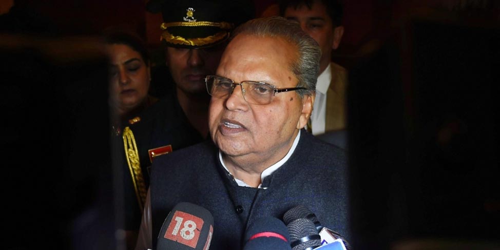 J-K guv Satya Pal Malik sanctions 25 community bunkers for LoC areas of Gurez