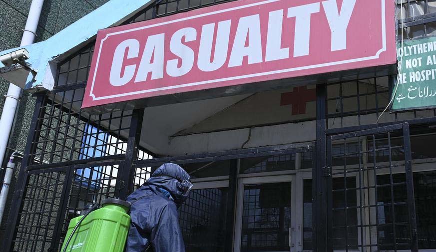 Senior Revenue Officer among four more die of COVID-19 in Kashmir