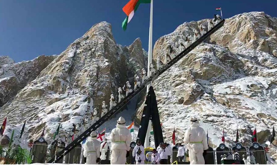 Indian soldiers deployed in regions like Siachen, Doklam not getting good food, clothing and equipment: CAG