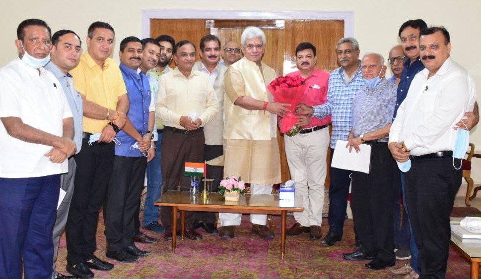 CCI, FOI delegation call on LG Sinha, highlight various issues related to traders
