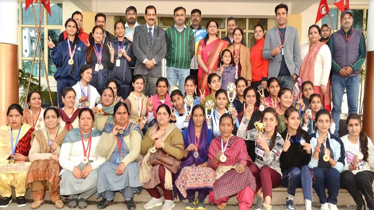 International Women’s Day: CEO SMVD Shrine Board felicitates prize winners of sports festival