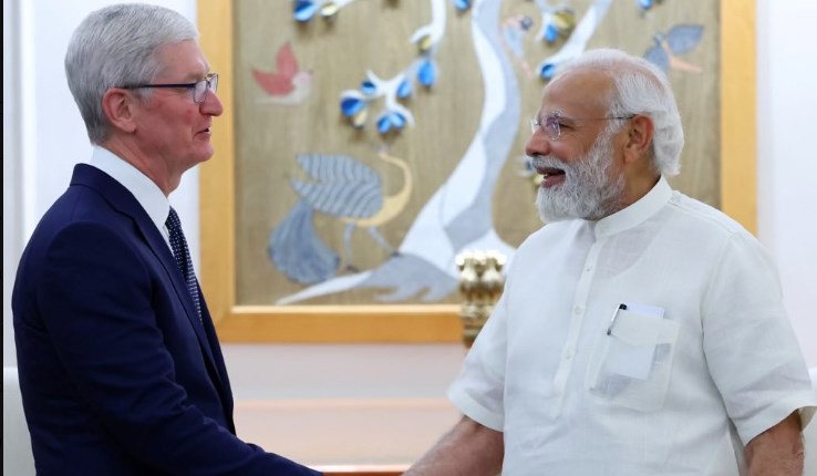 Apple CEO meets PM Modi, commits to growth and investment