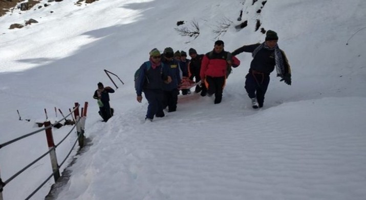 41 trekkers rescued in Ladakh, Chadar trek suspended for two days