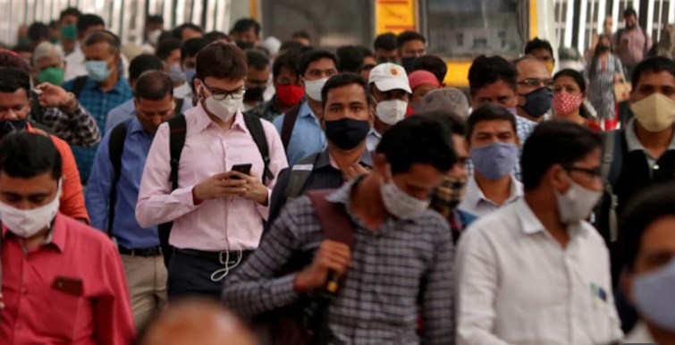 COVID-19: India reports 13,734 fresh cases in last 24 hours, active cases decline to 1,39,792