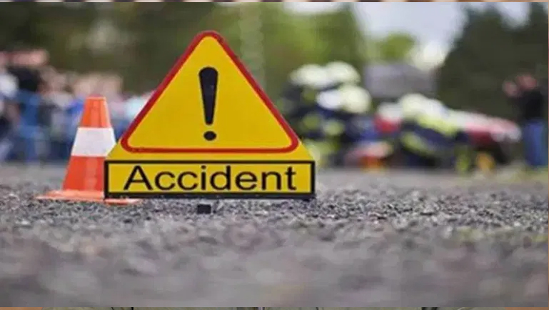 CRPF officer injured in road accident in Kashmir