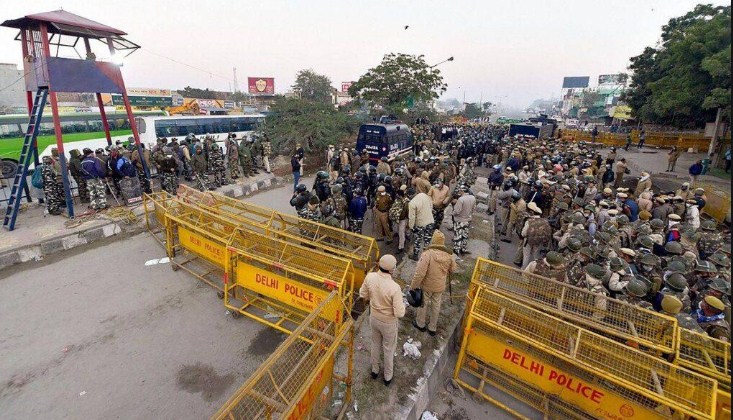 'Didn't allow stadiums to be converted into jails', Arvind Kejriwal tells farmers at Singhu border