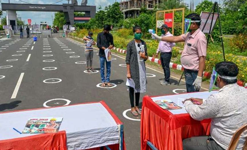 JEE Mains Day 2: COVID-19 guidelines followed, candidates maintain social distancing at exam centres