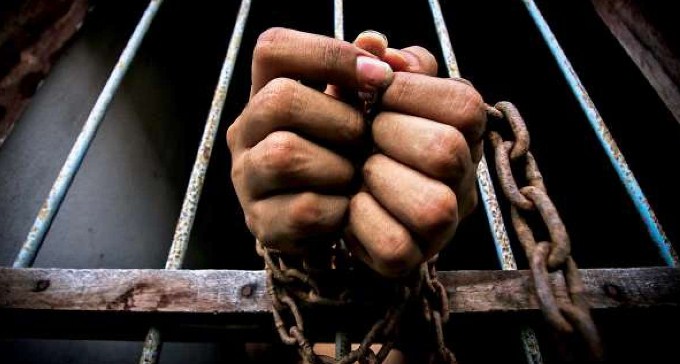 Suspected militant arrested in south Kashmir