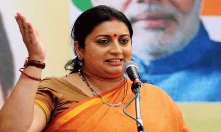 Deepika stood with those who divide India, want to know what is her political affiliation: Smriti Irani