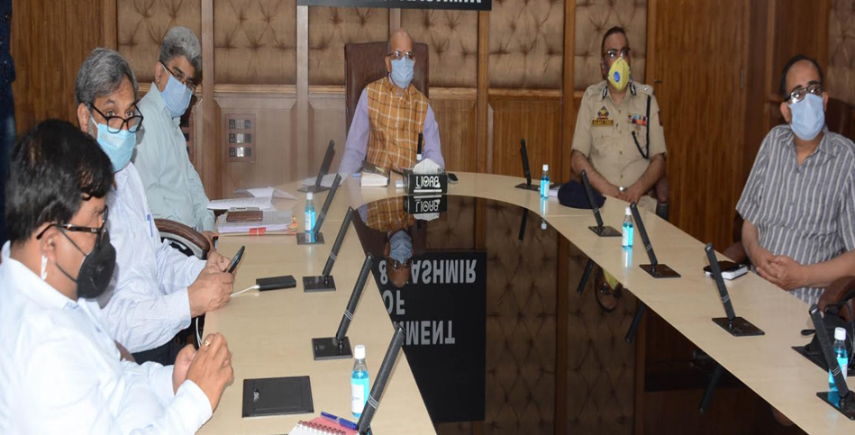 Continue implementing lockdown restrictions strictly till May 3: Cabinet Secretary to Chief Secretaries