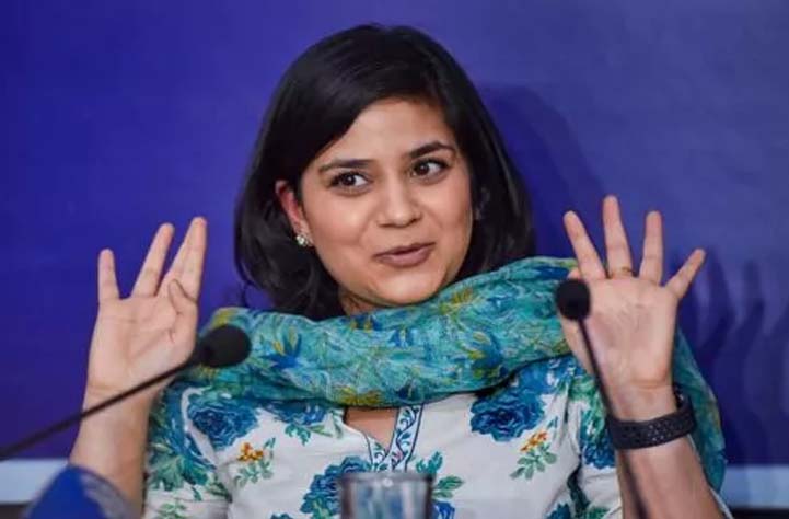 Iltija Mufti says govt scared of women, asks it to spare ''tokenism of women hashtag theatrics''