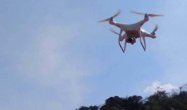 Drone spotted at Indo-Pakistan border in J-K's Ramgarh sector