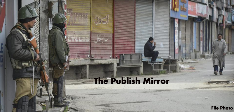 Shops and Business Establishments Remain Closed for Third Day in Kashmir